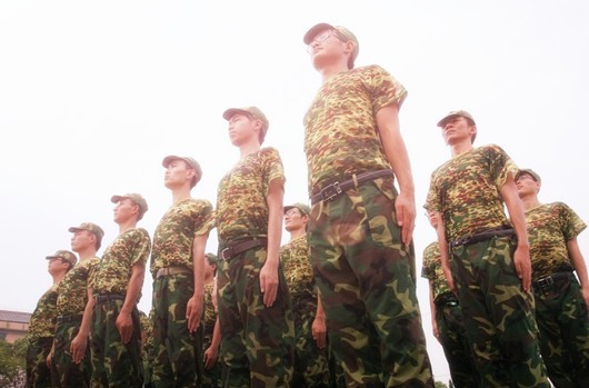 2011 Shanghai Shibang company new staff military training documentary 2011 Shanghai Shibang company new staff military training documentary